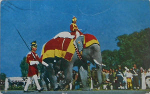 Cartes · Cartes postales Asie - Cambodge, Inde, Laos, Sri Lanka