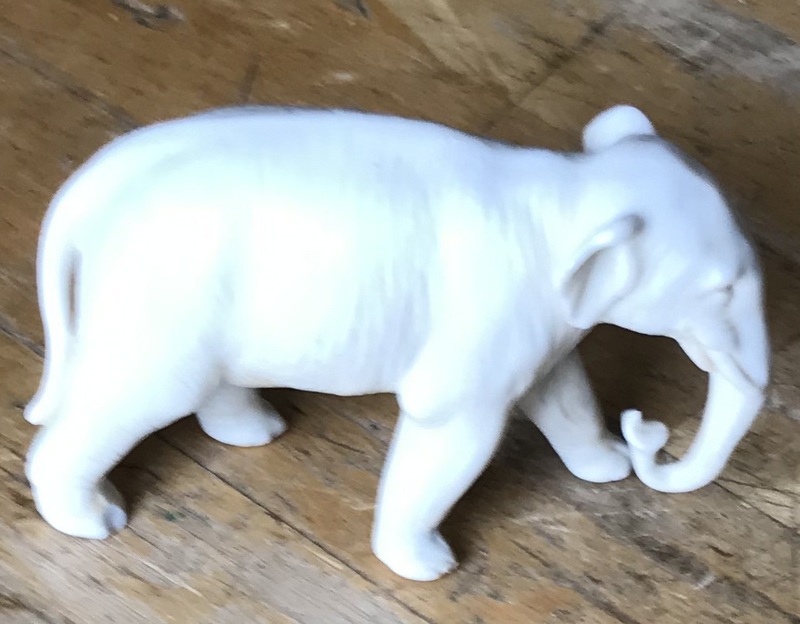 Jouets · Elephants Blancs