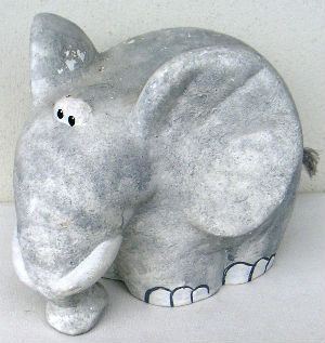 Diverses matières · Elephants EN Porcelaine - Ceramique