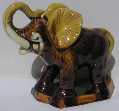 Diverses matières · Elephants EN Porcelaine - Ceramique