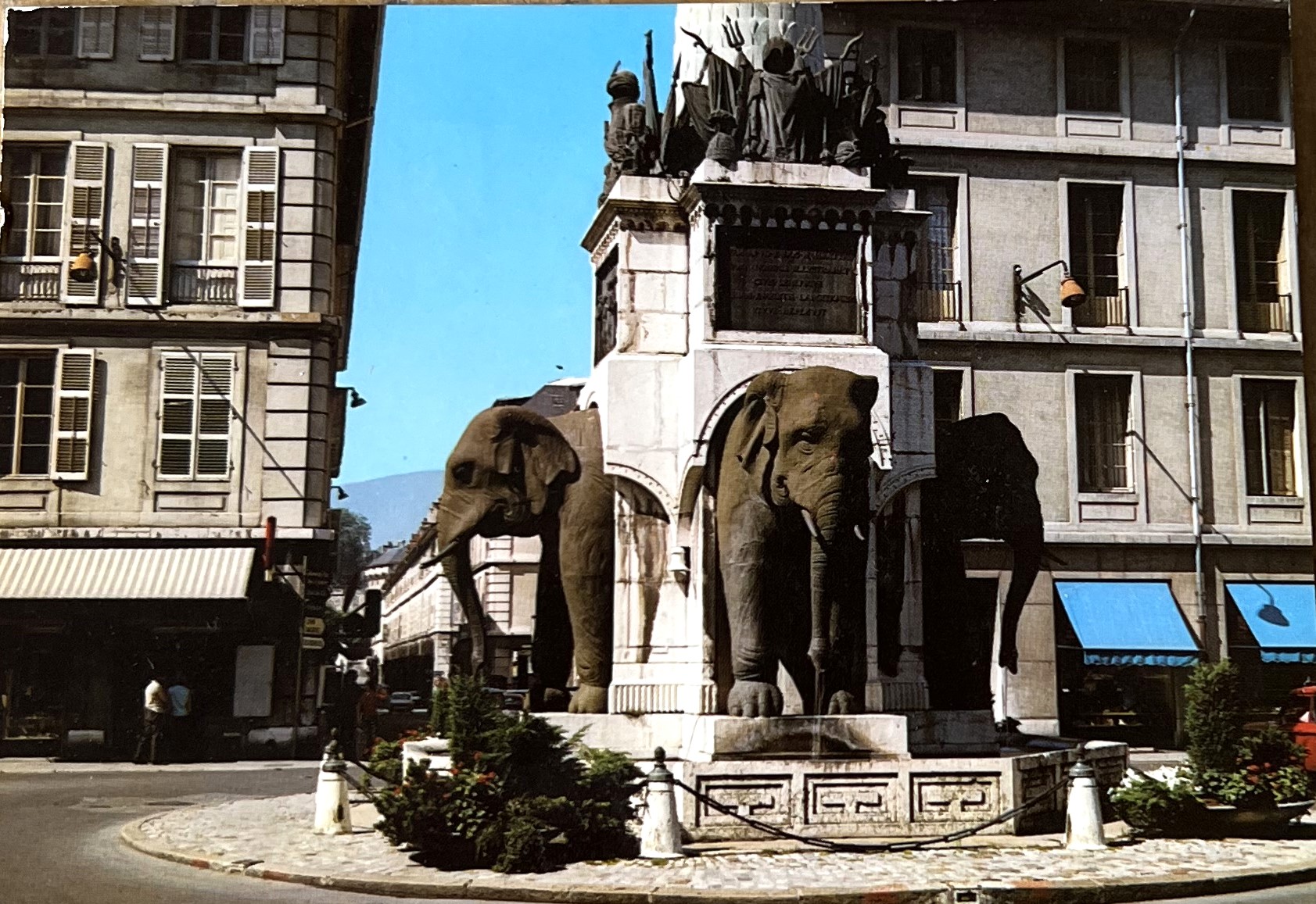 Cartes · Cartes postales Monuments