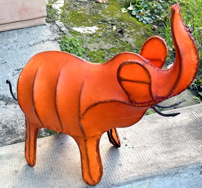Diverses matières · Tôle pour jardin